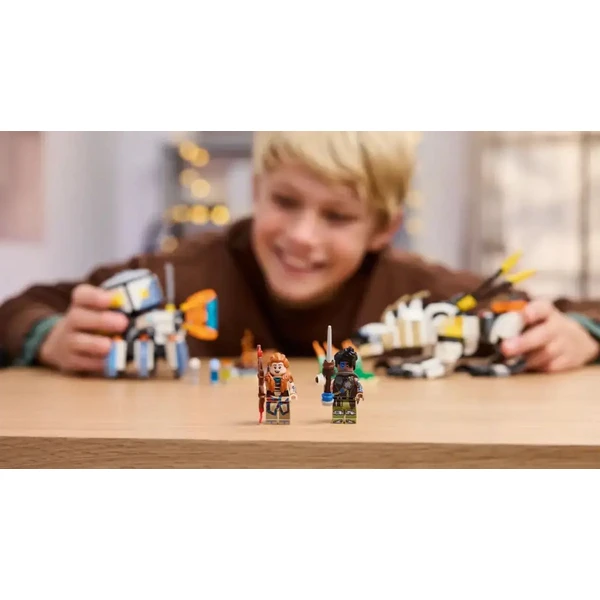 LEGO Horizon Adventures 77037 Aloy a Varl vs. Shell-Walker a Sawtooth - LEGO - Obrázok 12RE000J01