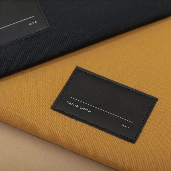 Native Union WFA Stow Lite Sleeve pouzdro Macbook 13" kraft - Puzdra - Obrázok BMV3000K01