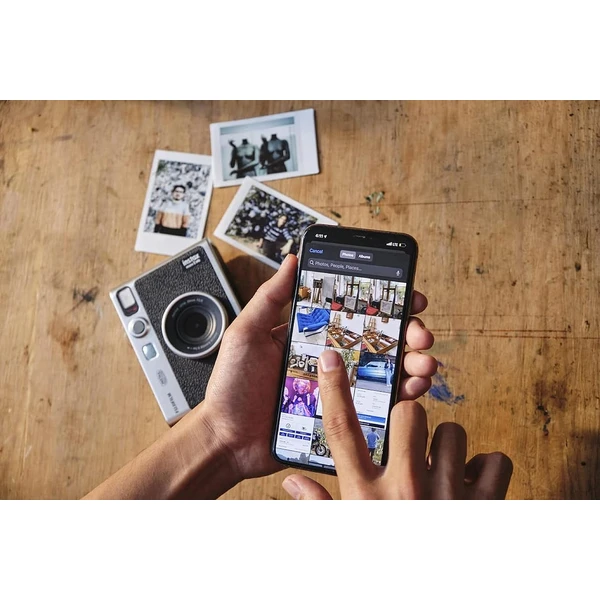 Fujifilm INSTAX MINI EVO - Black - Fotoaparáty - Obrázok ECJ7000701