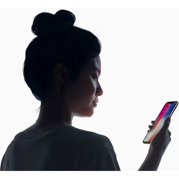 Apple iPhone X 256GB strieborný - Mobilné telefóny - Obrázok G47L000101