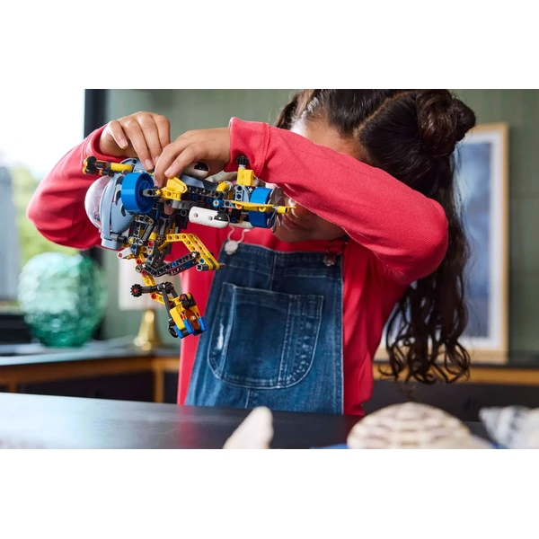 LEGO Technic 42201 Hlbinná výskumná ponorka - LEGO - Obrázok LPSE000J01