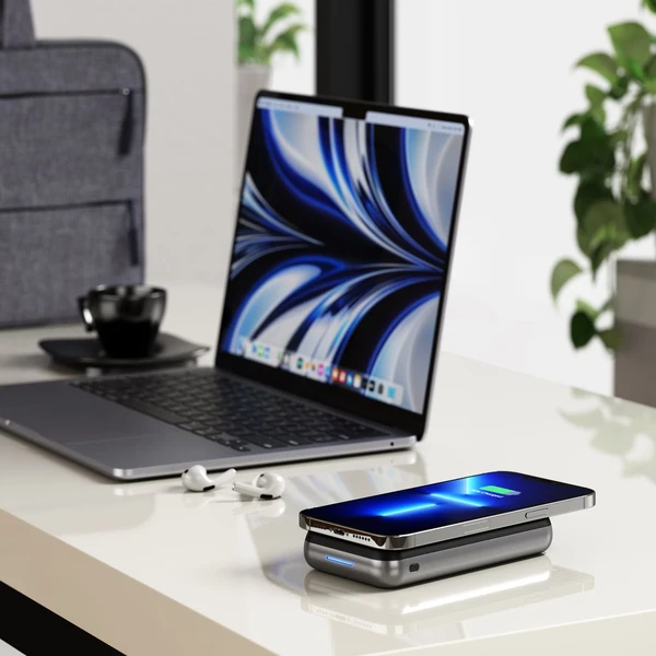 Satechi Powerbanka s bezdrátovou nabíječkou 10 000 mAh vesmírně šedá - Powerbanky - Obrázok OBH8000601