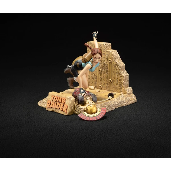 Soška Dark Horse Tomb Raider 1996 Lara Croft Classic Era 17 cm - Sochy a sošky - Obrázok RABC000K01