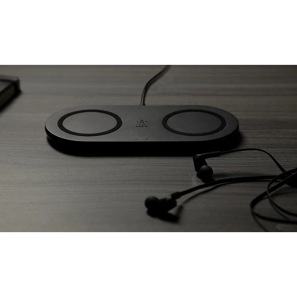 Belkin BOOST CHARGE duálna 10W bezdrôtová nabíjačka čierna - Nabíjačky - Obrázok T8LF300301